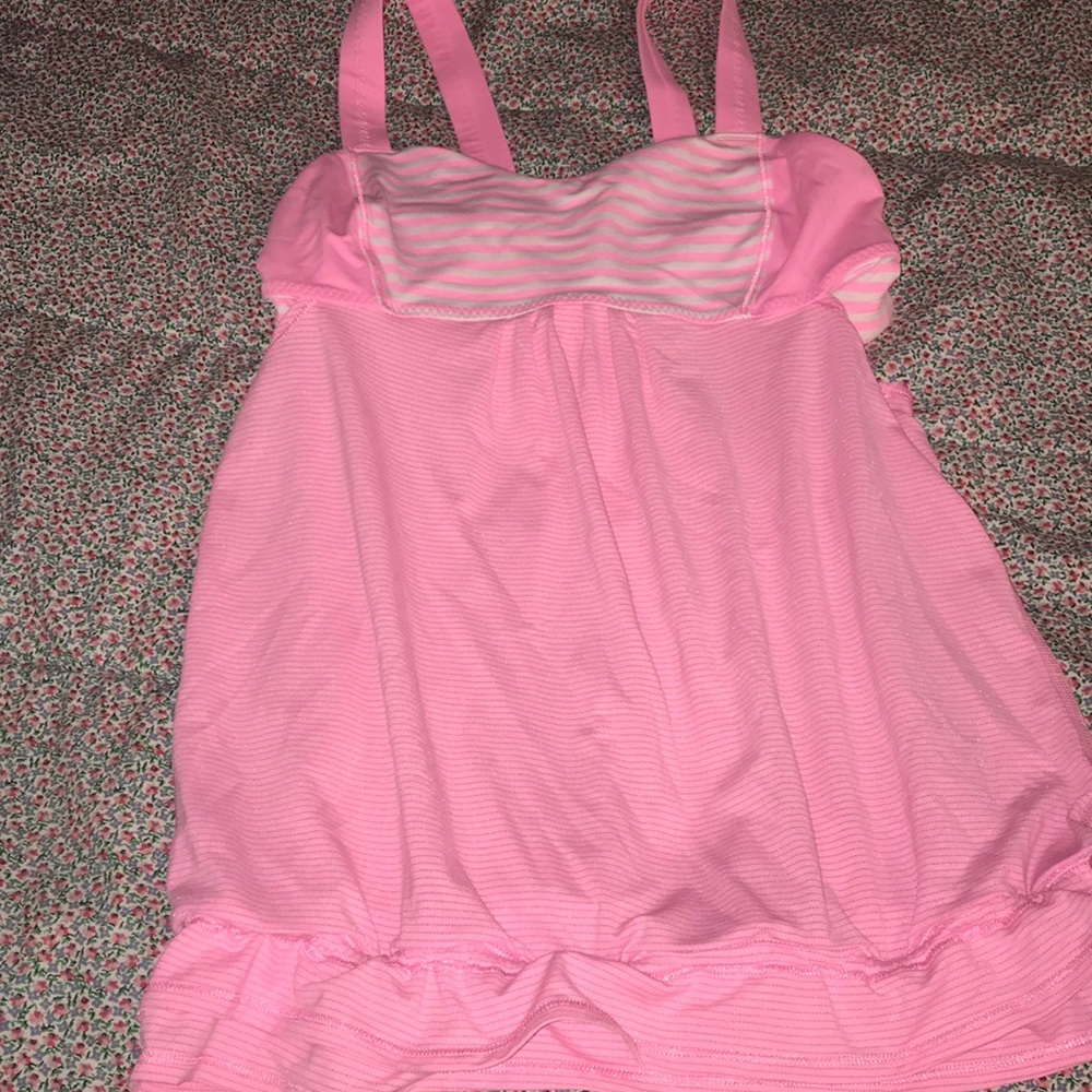 Lululemon tank top